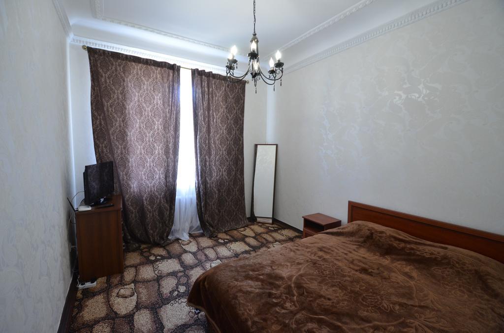 Apartments On Sobornaya Street Near The Waterfront 尼古拉耶夫 客房 照片